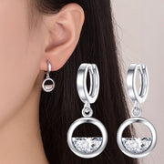 ピアス レディース アクセサリー 女性用 円型 ラインストーン シルバーカラー 銀色 揺れる ゆらゆら 可愛い おしゃれ 記念日 誕生日 プレゼント 贈り物 ギフト ファッション小物