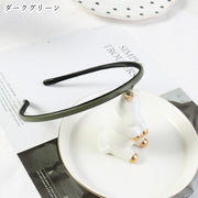 カチューシャ 髪留め レディース 女性 ヘアアクセサリー ファッション雑貨 細め 細身 フェイクレザー 無地 ピンク ブラック ブラウン シンプル カジュアル シック フォーマル 可愛い キュート フェミニン ガーリー おしゃれ