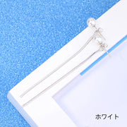 ピアス レディース アクセサリー 女性用 チェーン 揺れる ゆらゆら 可愛い おしゃれ 記念日 誕生日 プレゼント 贈り物 ギフト ファッション小物 白 黒 レッド
