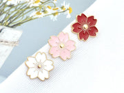 ブローチ 同色2個セット タックピン ピンズ レディース アクセサリー 桜の花弁 サクラ さくら 花 フラワー かわいい 可愛い おしゃれ お洒落 シンプル カジュアル 普段使い デイリー 女性 婦人 彼女 妻 友達 ギフト 贈り物 母の日 敬老の日 ホワイトデー