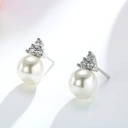 スタッドピアス レディース ラインストーン アクセサリー 女性 婦人 ‎三角 トライアングル キラキラ 可愛い おしゃれ 上品 フォーマル 普段使い