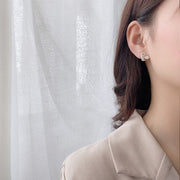 ピアス レディース 女性用 アクセサリー 耳飾り ラインストーン ハート ゴールドカラー 可愛い オシャレ 普段使い プレゼント ギフト ファッション小物