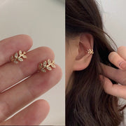 イヤーカフ イヤークリップ 片耳用 レディース アクセサリー 単品 リーフ ラインストーン 上品 小さめ 重ね付け 葉っぱ かわいい