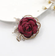 ブローチ アクセサリー レディース 女性用 バラ 薔薇 ローズ フラワー 花 おしゃれ 華やか 大人上品 ラインストーン キラキラ フェイクパール セレモニー 入学式 卒業式 フォーマル パーティー お出かけ ギフト プレゼント 贈り物
