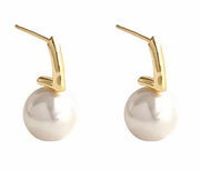 ピアス スタッドピアス キャッチピアス レディース アクセサリー 女性 きれい 上品 おしゃれ シンプル 高級感 フォーマル オフィス