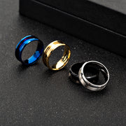 リング 指輪 メンズ レディース アクセサリー ファッションリング チタン 平打ち プレゼント 誕生日 記念日 シンプル ライン 溝 重ね付け ブラック ブルー ゴールドカラー シルバーカラー 普段使い おしゃれ 男女兼用 ユニセックス 男性 女性 彼氏 彼女 恋人 友達 旦那 夫 妻 嫁 大人 ギフト 贈り物 父の日 母の日 バレンタインデー ホワイトデー