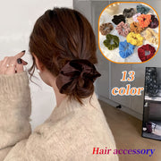 シュシュ ヘアゴム 髪ゴム ヘアアクセサリー レディース 女性 髪留め 髪飾り 無地 単色 シンプル まとめ髪 ヘアアレンジ 可愛い おしゃれ お洒落 普段使い お出かけ デイリー 女性用 婦人用 ファッション小物