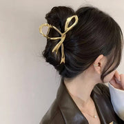 ヘアクリップ バンスクリップ 髪留め レディース 女性 婦人 ヘアアクセサリー リボン型 髪飾り 蝶結び ヘアアレンジ 上品 エレガント メタルカラー 高級感 高見え おしゃれ かわいい 普段使い デイリー 通勤 通学