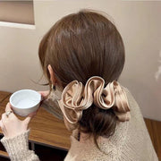シュシュ ヘアゴム レディース ヘアアクセサリー 大ぶり ボリューム まとめ髪 ヘアアレンジ 上品 シンプル 可愛い おしゃれ デイリー