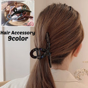 ヘアクリップ バンスクリップ ワニクリップ レディース ヘアアクセサリー 結び目 大きめ シンプル 無地 単色 髪飾り 髪留め まとめ髪 ヘアアレンジ かわいい おしゃれ カジュアル デイリー 普段使い お出かけ 髪かざり 髪どめ ファッション小物 雑貨 女性 ホワイト グリーン ブラック べっ甲柄 ピンク ワイン グレー カーキ クリア