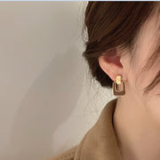 スタッドピアス レディース アクセサリー 女性用 スクエア 四角 長方形 くり抜き おしゃれ かわいい 大人上品 きれいめ フェミニン エレガント スタイリッシュ お出かけ デート カジュアル デイリー 婦人用