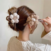 バンスクリップ ヘアクリップ レディース 女性 ヘアアクセサリー 花 フラワー もこもこ 柔らかい 大きめ 髪飾り 髪留め まとめ髪 ヘアアレンジ かわいい おしゃれ