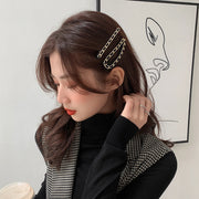 パッチン留め ヘアクリップ ヘアピン レディース ヘアアクセサリー ブラック ホワイト チェーンモチーフ スリーピン くちばしクリップ 髪留め ヘアアレンジ シンプル 上品