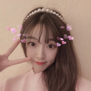 カチューシャ 髪留め レディース 女性 ヘアアクセサリー ファッション雑貨 フェイクパール ホワイト 華やか シンプル カジュアル 可愛い キュート フェミニン フォーマル ガーリー おしゃれ