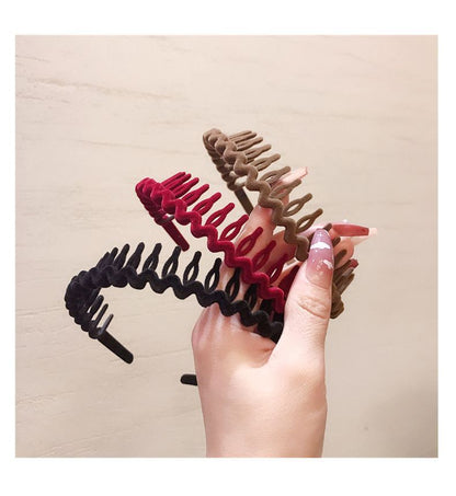 カチューシャ コーム付き レディース ヘアアクセサリー 髪飾り 前髪留め 商品画像4