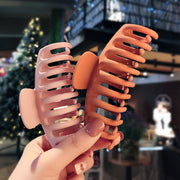 バンスクリップ ヘアクリップ レディース 女性 ヘアアクセサリー ファッション雑貨 半円 楕円 無地 ピンク ブラック ベージュ シンプル かわいい キュート カジュアル ポップ フェミニン ガーリー