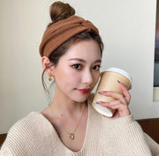 ヘアバンド 幅広 ヘッドバンド ヘアターバン レディース 女性 ヘアアクセサリー 伸縮性 クロス 無地 シンプル まとめ髪 ヘアアレンジ 大人カジュアル 可愛い お洒落 ファッション小物 婦人