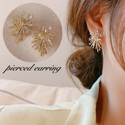 ピアス スタッドピアス レディース 女性 アクセサリー ラインストーン キラキラ ゴールドカラー 上品 華やか お洒落 おしゃれ かわいい 普段使い デイリー お出かけ 耳飾り ギフト プレゼント 婦人用