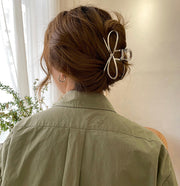 ヘアクリップ バンスクリップ レディース 女性用 ヘアアクセサリー リボン メタル 髪飾り 髪留め ヘアアレンジ 大人可愛い おしゃれ かわいい 普段使い デイリー 通勤 通学 お出かけ オフィス きれいめ 上品