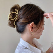 ヘアクリップ バンスクリップ レディース 女性 ヘアアクセサリー 髪留め 髪飾り シンプル まとめ髪 ヘアアレンジ ゴールドカラー シルバーカラー おしゃれ かわいい ファッション小物
