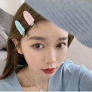 ヘアクリップ 4個セット ヘアピン ヘアアクセサリー レディース 女性 髪飾り 髪留め 跡がつかない 前髪 サイド髪 横髪 ヘアアレンジ ラメ入り キラキラ 無地 かわいい キュート ガーリー 黒 白 ピンク 黄 青 透明 クリア 紫