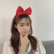 カチューシャ ヘアアクセサリー レディース 女性用 リボン 蝶結び おしゃれ かわいい お出かけ カジュアル デイリー 髪飾り まとめ髪 ヘアアレンジ ギフト プレゼント 贈り物 ファッション小物