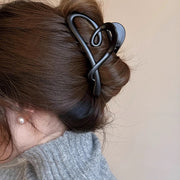 ヘアクリップ バンスクリップ レディース 女性 ヘアアクセサリー 髪留め 髪飾り 無地 シンプル ハート ヘアアレンジ まとめ髪 おしゃれ 可愛い お出かけ 普段使い プレゼント 贈り物 ギフト