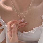 ネックレス ペンダント 2連 レディース アクセサリー ラインストーン クリスタル風 チェーン ハート 華奢 上品 虹 レインボー 可愛い カジュアル フォーマル プレゼント ギフト 贈り物 お祝い 記念日 誕生日 デート 女子会 パーティー 入学 卒業 お呼ばれ お出かけ デイリー 普段使い 雑貨 おしゃれ きれいめ フェミニン シンプル 大人女子 女性 シルバーカラー