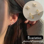 スタッドピアス フープピアス 2タイプ レディース 女性 アクセサリー ラインストーン フラワーモチーフ お花 可愛い きれいめ シンプル お洒落 おしゃれ 普段使い お出かけ ギフト プレゼント ファッション小物 婦人用