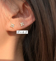 スタッドピアス フープピアス 2タイプ レディース 女性 アクセサリー ラインストーン フラワーモチーフ お花 可愛い きれいめ シンプル お洒落 おしゃれ 普段使い お出かけ ギフト プレゼント ファッション小物 婦人用
