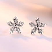 スタッドピアス レディース 女性 アクセサリー ファッション雑貨 花 フラワー 雪の結晶 スノウ ラインストーン シルバーカラー シンプル かわいい キュート エレガント プレゼント ギフト