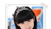 カチューシャ ヘアアクセサリー ティアラ キッズ 子供用 女の子 王冠 クラウン ラインストーン キラキラ シルバーカラー 髪飾り お姫様 プリンセス 七五三 発表会 披露宴 結婚式 ドレス お呼ばれ