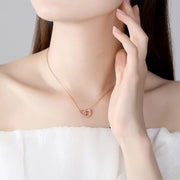 ネックレス ダブルリング アクセサリー レディース 女性用 ラインストーン シルバーカラー ローズゴールド 円形 かわいい おしゃれ ギフト 記念日 誕生日 プレゼント 贈り物 デート 女子会 パーティー お呼ばれ ファッション小物 婦人用 女の子 銀色