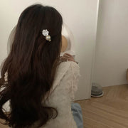 ヘアクリップ ヘアピン 髪留め レディース 女性用 ヘアアクセサリー 髪飾り フラワー 花 フェイクパール ビーズ おしゃれ 可愛い 華やか 上品 ヘアアレンジ おでかけ デート パーティー