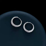 フープピアス レディース 女性用 アクセサリー リングピアス 小ぶり 小さめ 輪っか プレゼント ギフト シンプル おしゃれ 上品 シルバーカラー