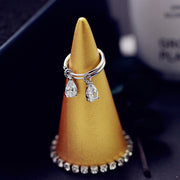 ピアス フープピアス リングピアス レディース 女性 アクセサリー ラインストーン 揺れる シンプル きれいめ お洒落 おしゃれ かわいい 普段使い パーティ お出かけ 耳飾り ギフト プレゼント 婦人用
