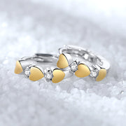 ピアス レディース アクセサリー フープピアス 女性用 ハート 3連 ラインストーン おしゃれ かわいい ゴールドカラー ギフト プレゼント