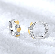 ピアス レディース アクセサリー フープピアス 女性用 ハート 3連 ラインストーン おしゃれ かわいい ゴールドカラー ギフト プレゼント