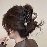 バンスクリップ ヘアクリップ レディース ヘアアクセサリー 髪留め フェイクパール パール風 おしゃれ かわいい 可愛い シンプル 上品 きれいめ グレー 白