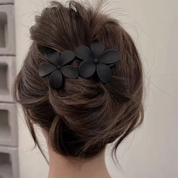 ヘアクリップ レディース 女性 ヘアアクセサリー 髪飾り まとめ髪 商品画像4