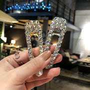 ヘアクリップ くちばしクリップ レディース ヘアアクセサリー 髪飾り 髪留め ラインストーン パール調 キラキラ エレガント 上品 華やか まとめ髪 ヘアアレンジ  デイリー 普段使い カジュアル かわいい おしゃれ 存在感 ファッション小物 雑貨 女性 ゴールドカラー シルバーカラー