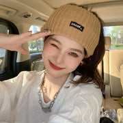 ヘアバンド ニット ヘッドバンド レディース 女性 リブニット ヘアアレンジ ヘアターバン 幅広 無地 単色 ロゴ 洗顔 メイク 大人カジュアル かわいい
