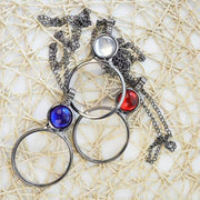 拡大鏡付きペンダント ネックレス ロング ルーペ付き 拡大鏡 アクセサリー レディース 女性 シンプル 上品 おしゃれ コンパクト 持ち運び 読書 新聞 老眼 拡大 お出かけ用 プレゼント ギフト 誕生日 記念日 敬老の日 母の日