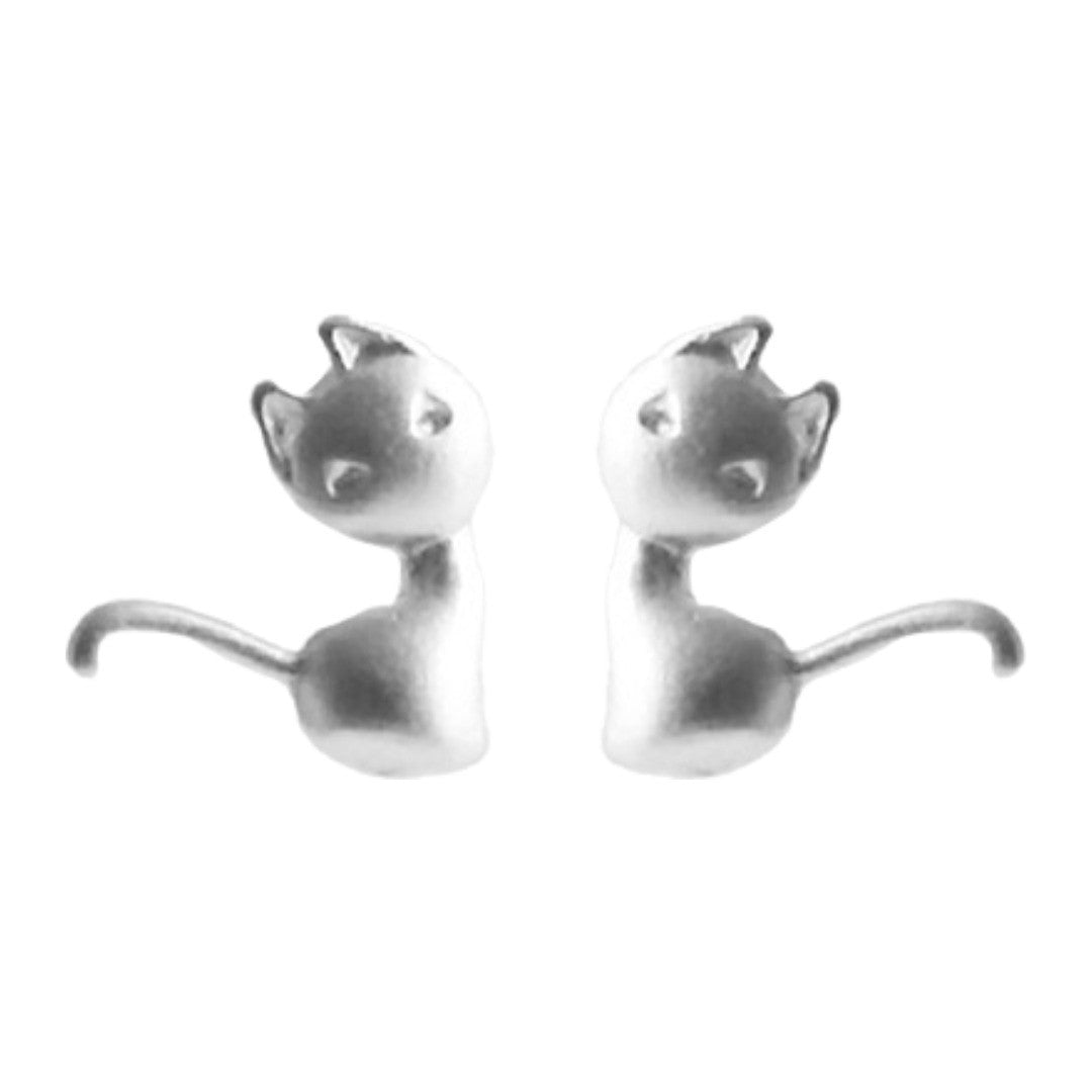 スタッドピアス レディース 女性 アクセサリー ファッション雑貨 小物 ネコ 猫 キャット シルバーカラー シンプル かわいい キュート 小さめ 控えめ ガーリー カジュアル ポップ プレゼント ギフト