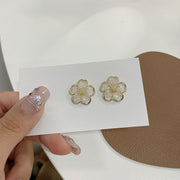 ピアス イヤリング レディース 女性 アクセサリー ジュエリー 花 フラワー モチーフ 両耳 かわいい おしゃれ カジュアル クリップ プレゼント ギフト