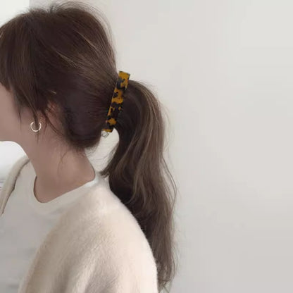バナナクリップ ヘアクリップ 髪留め レディース 女性 ヘアアクセサリー 商品画像2