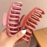 バンスクリップ ヘアクリップ 髪留め レディース 女性 ヘアアクセサリー ファッション雑貨 横長 幅広 大きめ 無地 マットカラー ブラック ピンク ネイビー グリーン フェミニン ガーリー 可愛い キュート おしゃれ