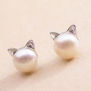 スタッドピアス レディース アクセサリー フェイクパール 猫 ネコ ねこ 小さめ 小ぶり おしゃれ かわいい 耳飾り シンプル ギフト プレゼント 贈り物 キャット 女性用 婦人用
