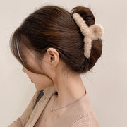 ヘアクリップ バンズクリップ レディース ヘアアクセサリー 女性 婦人 髪飾り 髪留め まとめ髪 ヘアアレンジ ハーフアップ もふもふ かわいい