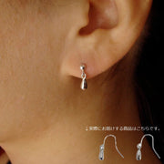 ピアス フックピアス 両耳用 レディース 女性 アクセサリー 耳飾り ドロップ型 しずく 雫 単色 シンプル かわいい 上品 キュート ガーリー 定番 華奢 おしゃれ プレゼント ギフト 記念日 フォーマル パーティ お出かけ 金色 銀色
